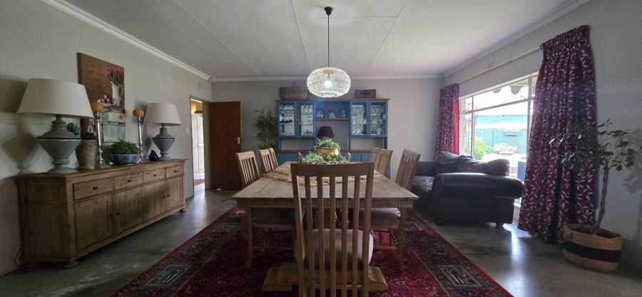4 Bedroom Property for Sale in Flamwood North West